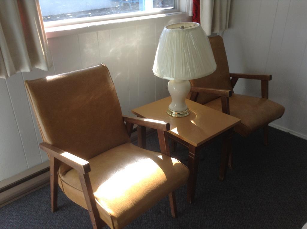 Tumbleweed Motel Cache Creek Extérieur photo